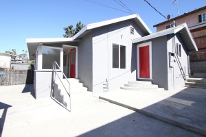 614 1/2 No. Hoover - ext.